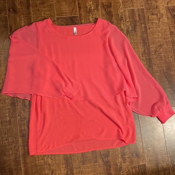 Soya Concept. Bubblegum pink blouse. Size large. - Picture 6 of 9